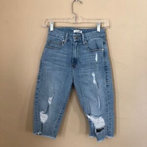Good American high rise distressed bermuda denim short size 26